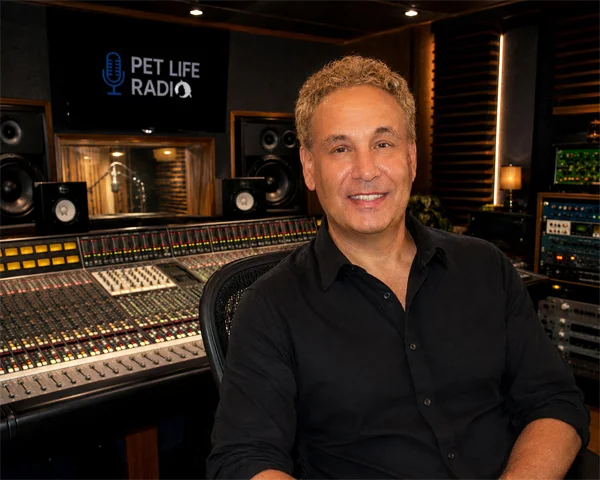 Mark Winter on Pet Life Radio