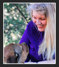 Suzan Vaughn  on Pet Life Radio